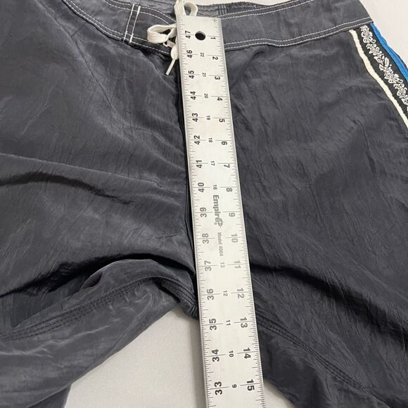 Quiksilver Dark Grey VTG Swim Trunks Size 34 - Picture 5 of 10